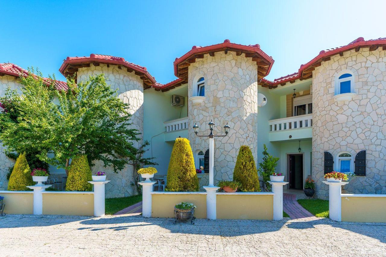 Apartments Alexandros Polychrono Exterior foto